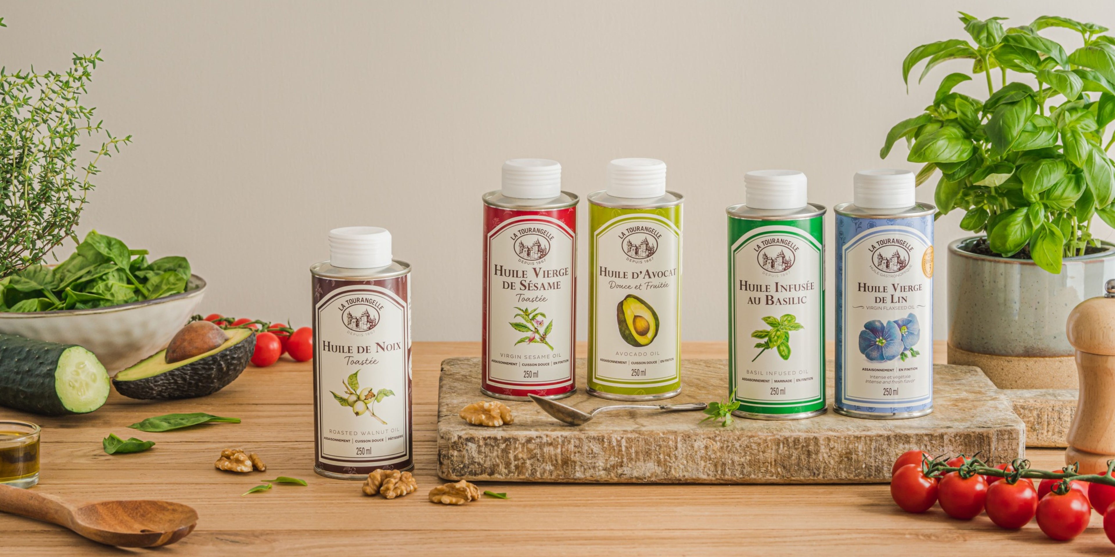 La Tourangelle oljor – 100% naturliga, handgjorda oljor: kokos, avokado, valnöt och rostad sesam i flaskor.
