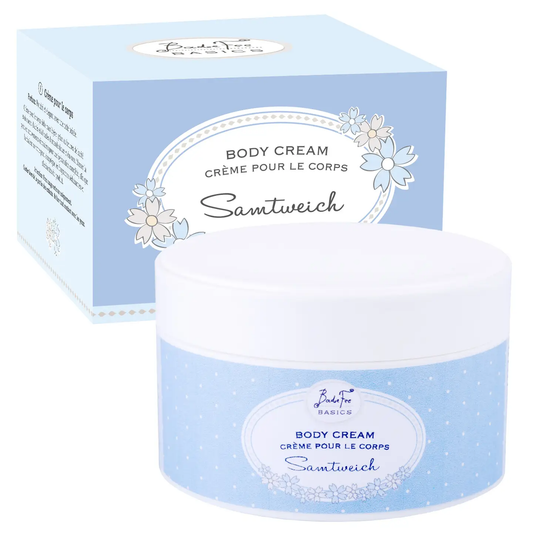 BadeFee Kroppskräm Sammetmjuk – närande och återfuktande kroppskräm med sheasmör, aloe vera och kakaosmör, 200 ml, lyxig doft av citrusblommor, jasmin och sandelträ.