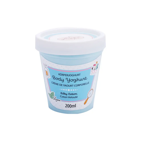 BadeFee Kroppsyoghurt Silky Cotton – vegansk kroppskräm med aloe vera och mandelolja, 200 ml, doft av sandelträ, lime och lavendel.